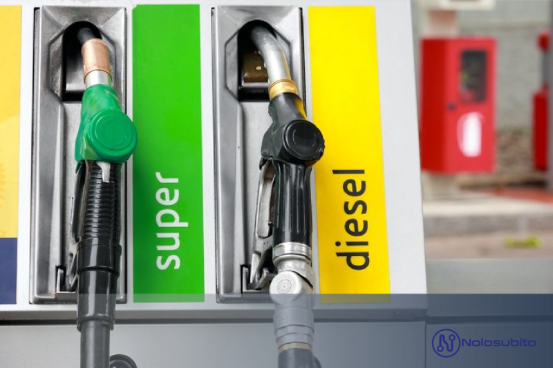 Stop alla produzione di auto benzina e diesel